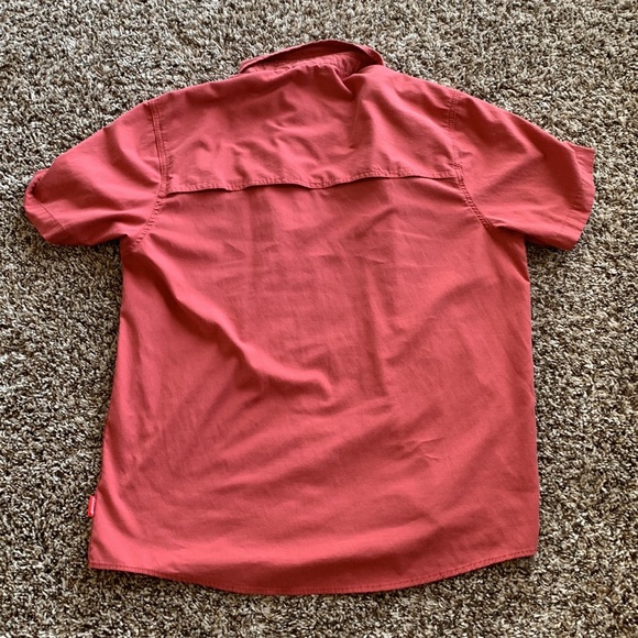 Coleman Anglers Outdoor Button Up Men’s Red Shirt. Large - Picture 4 of 4